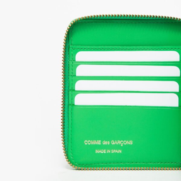 Embossed Box Wallet In Green